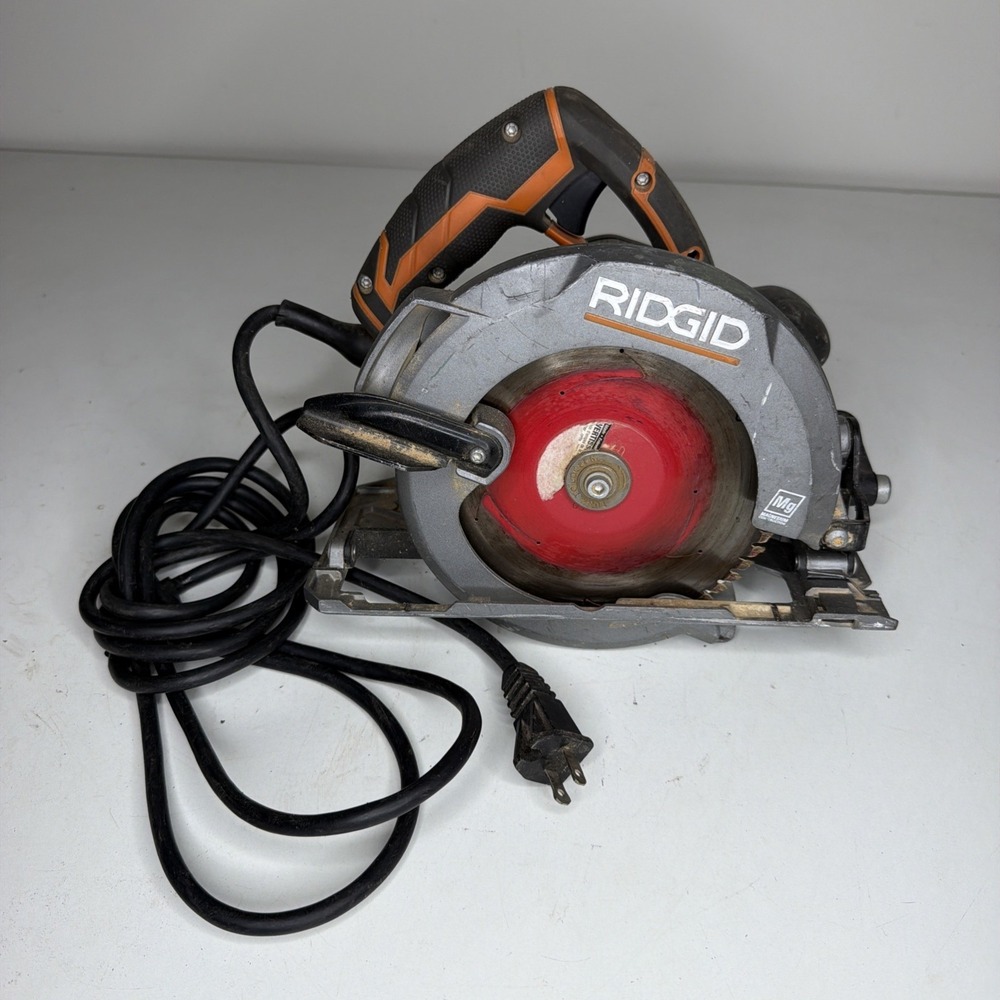Ridgid 6 1/2- Inch Circular Saw Model R3204 Tested Working